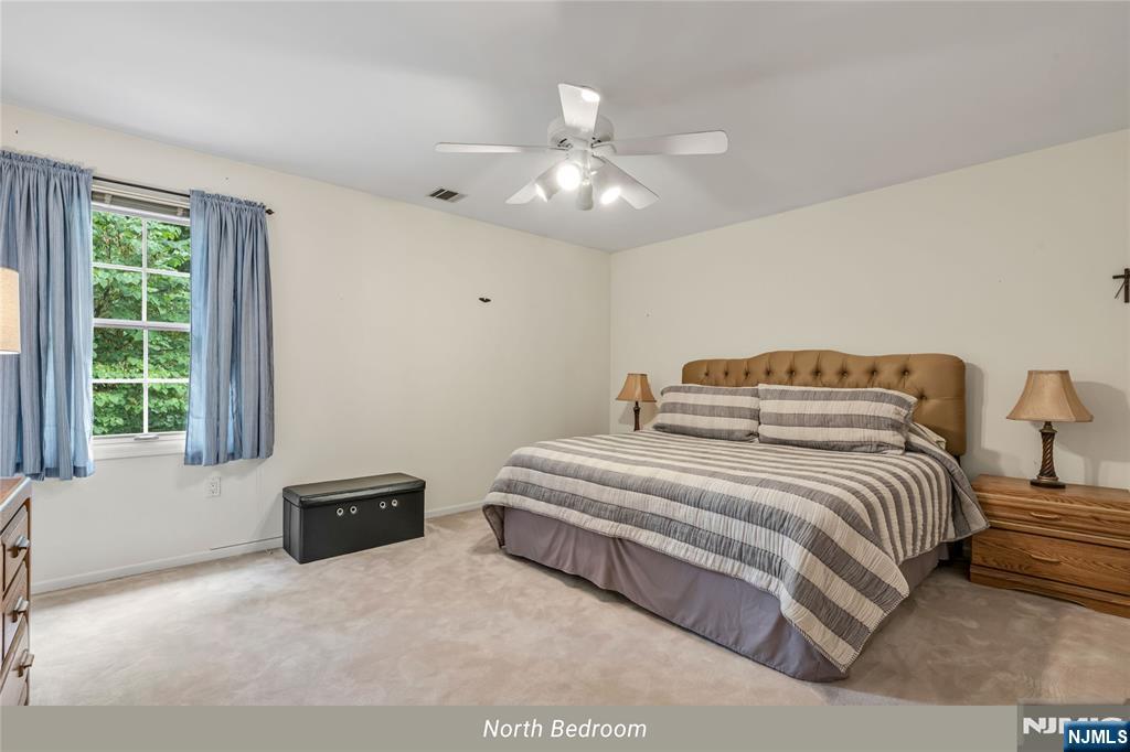 4 Moccasin Court