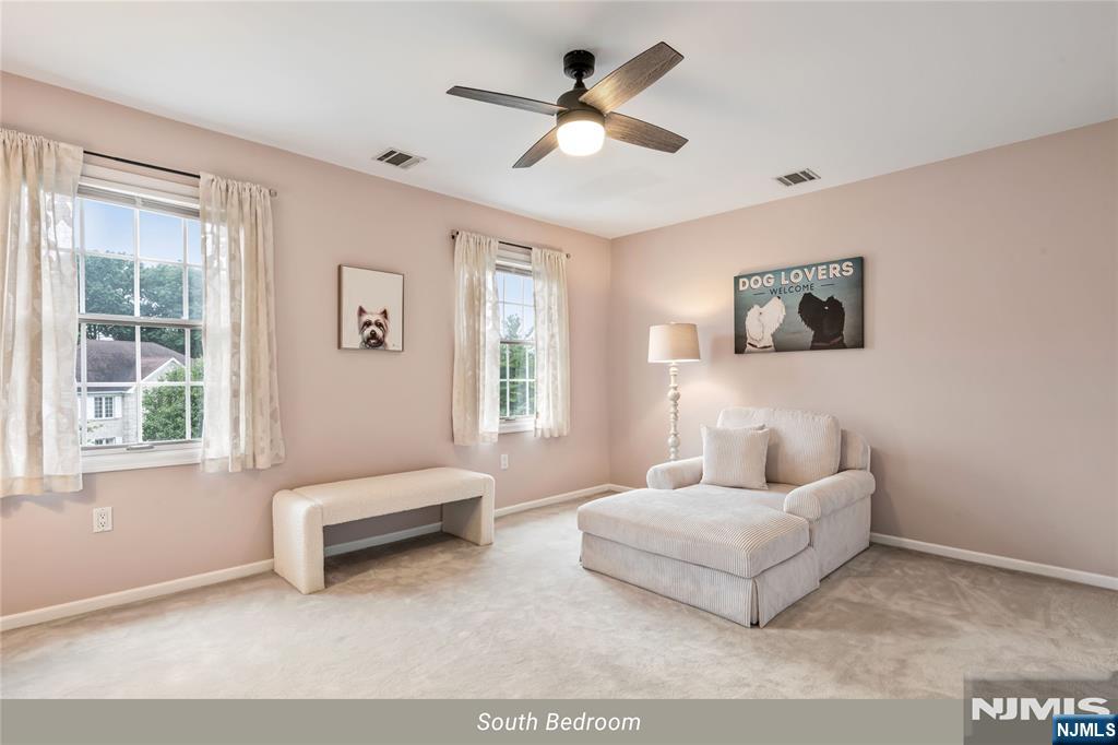 4 Moccasin Court