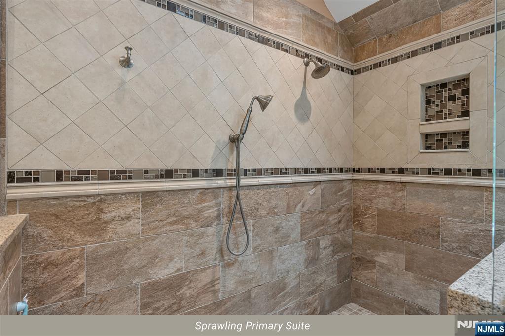 4 Moccasin Court