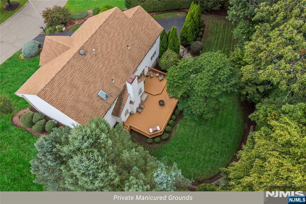 4 Moccasin Court