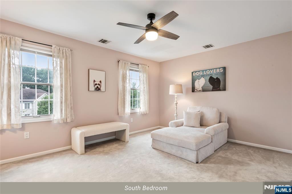 4 Moccasin Court