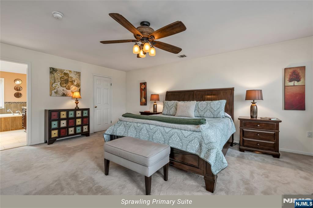 4 Moccasin Court