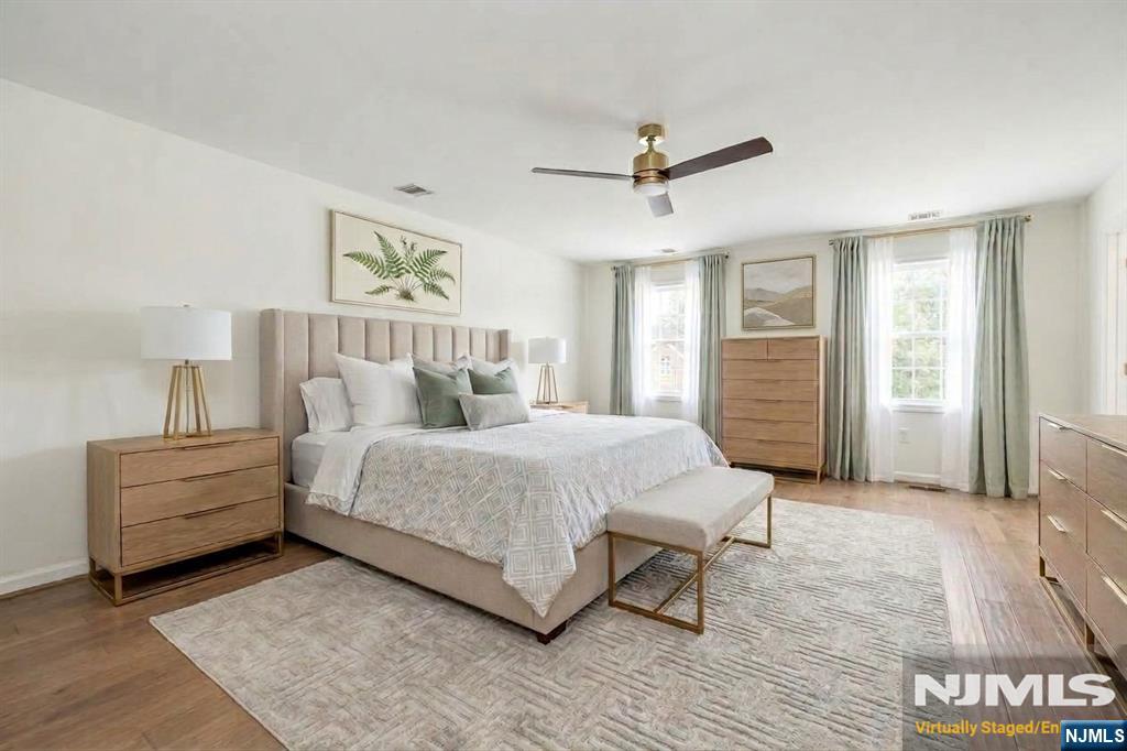 4 Moccasin Court