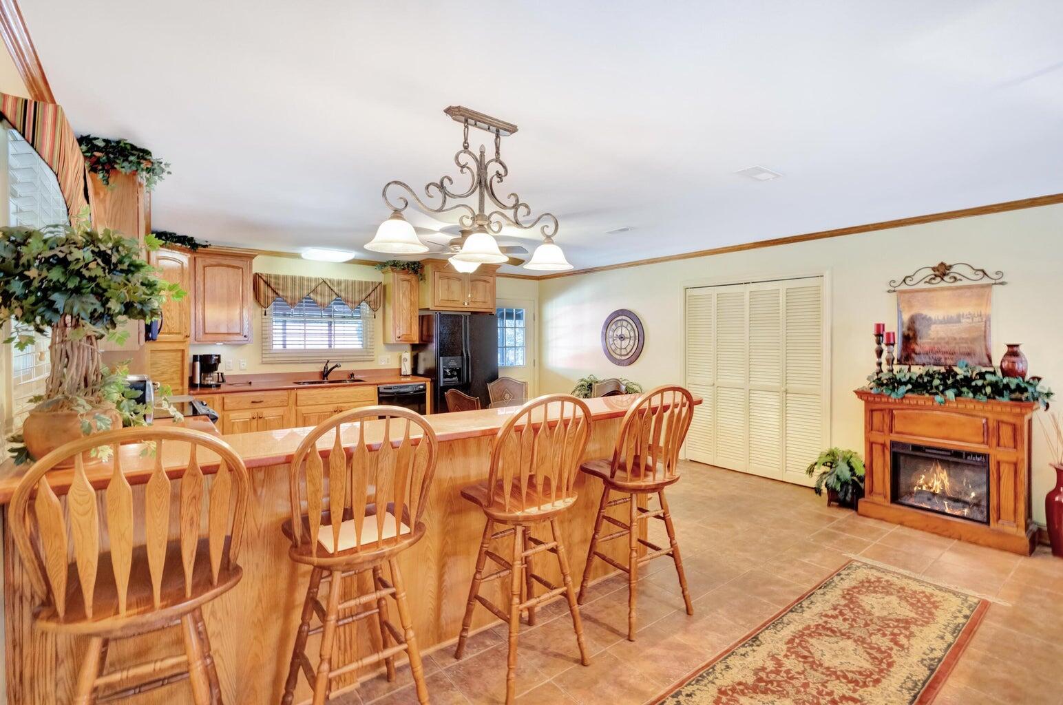 602 Pitts Bayshore Drive