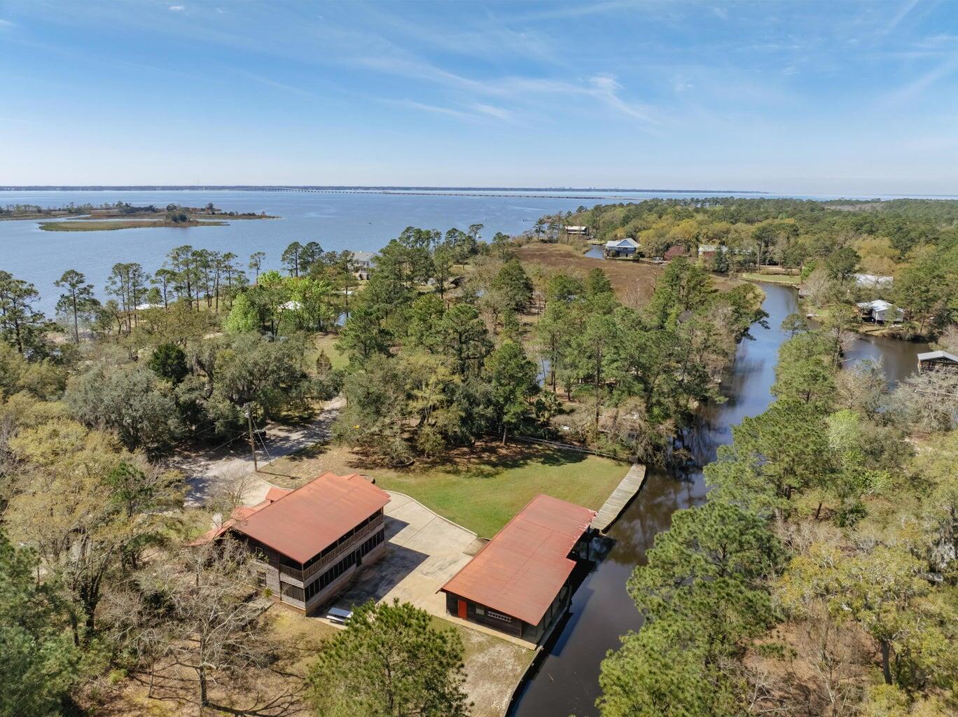 602 Pitts Bayshore Drive