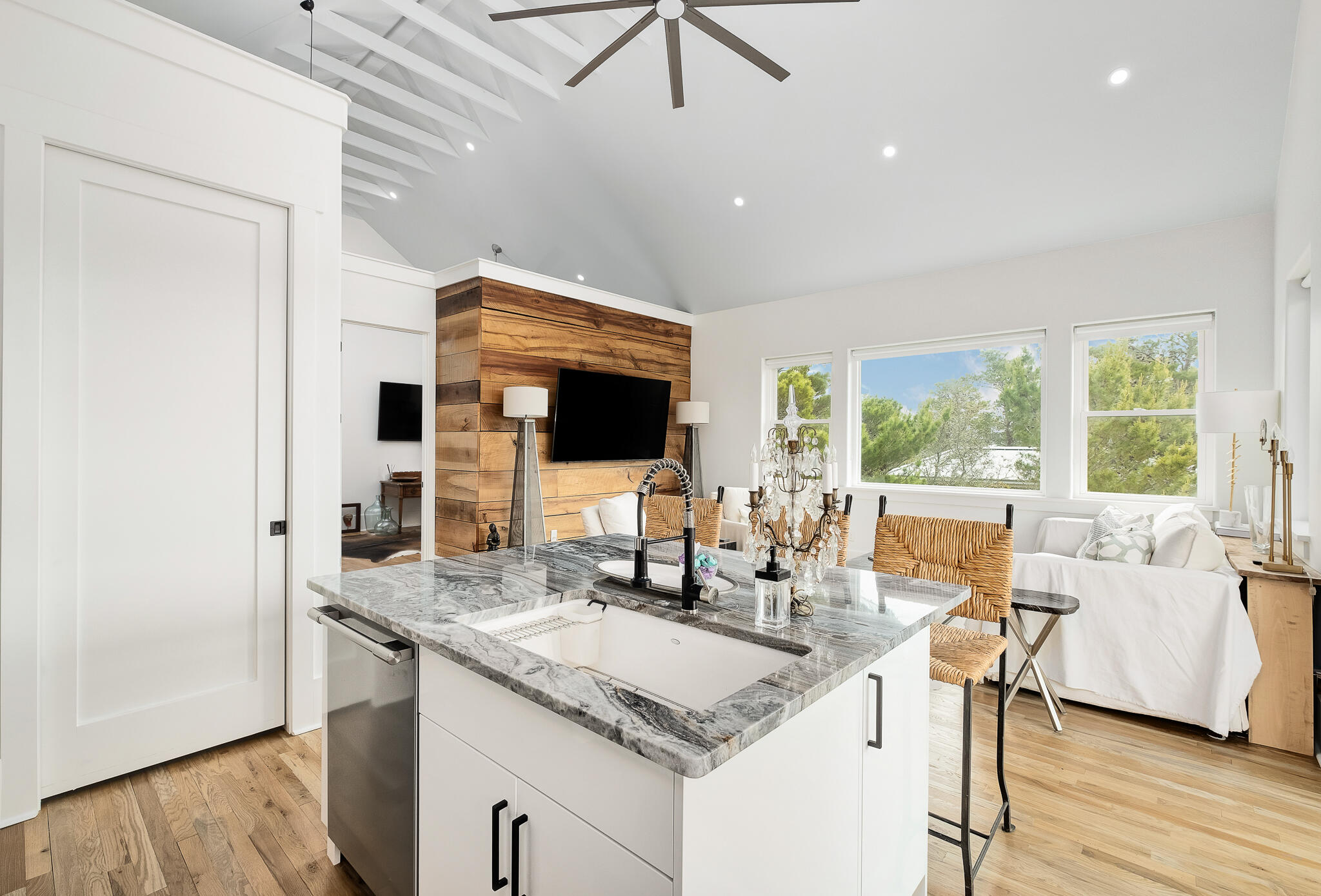 45 Pine Knoll Lane B (Carriage Home)