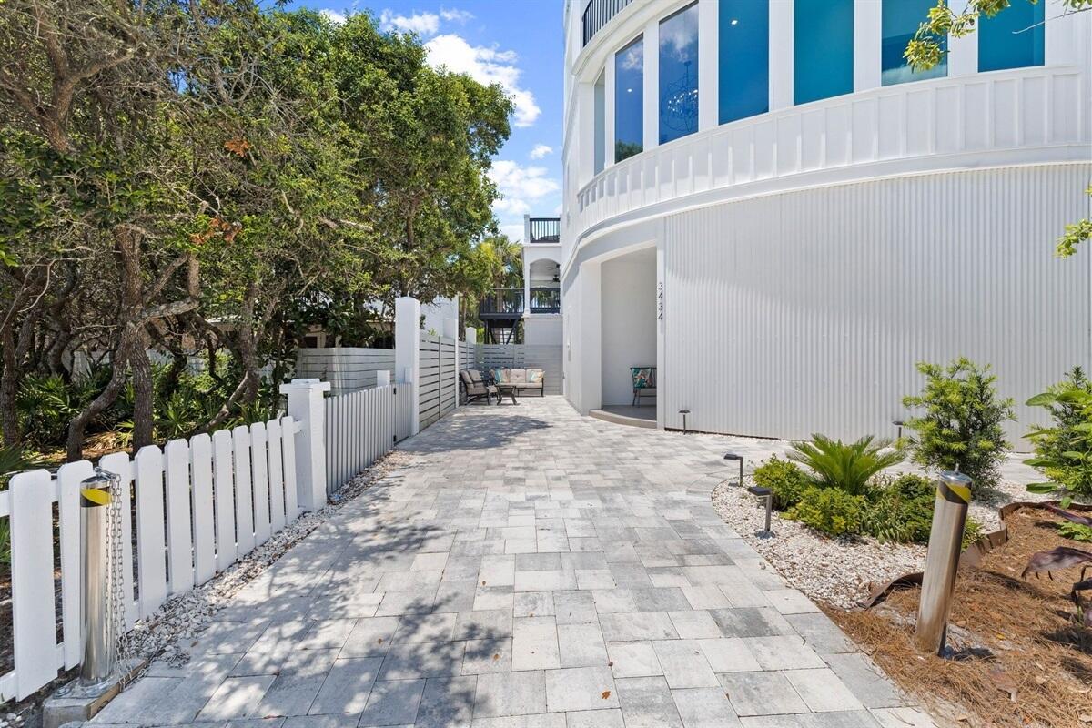 3434 E County Hwy 30A