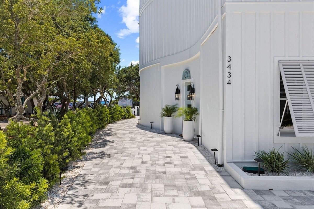 3434 E County Hwy 30A