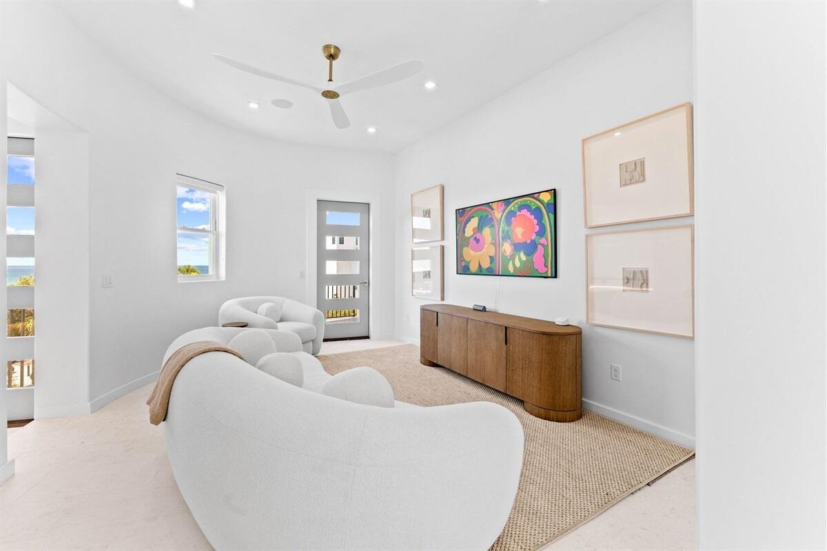 3434 E County Hwy 30A