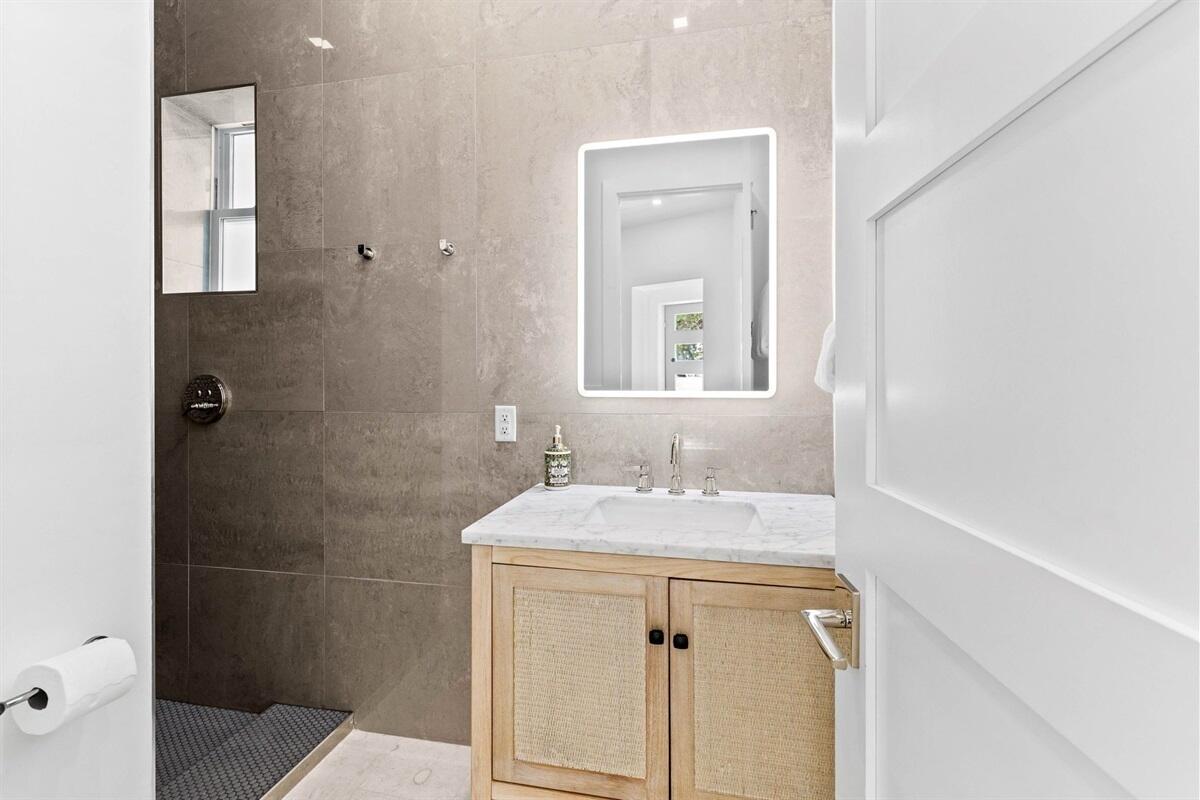 3434 E County Hwy 30A