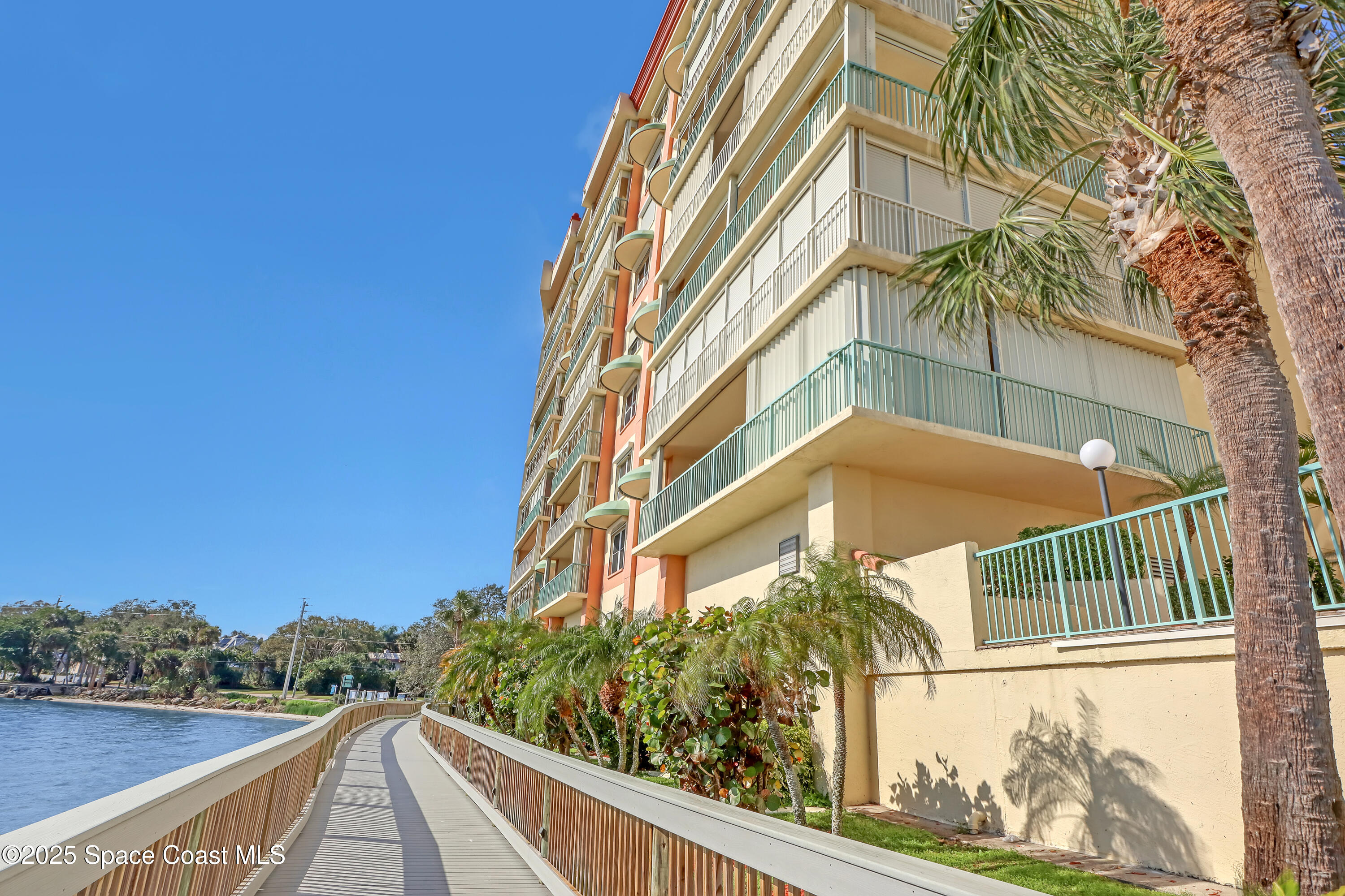 104 Riverside Drive, 203
