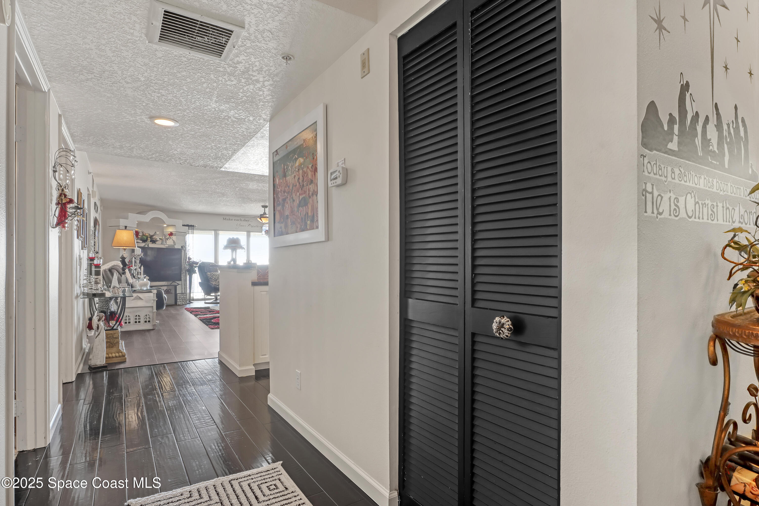 104 Riverside Drive, 203