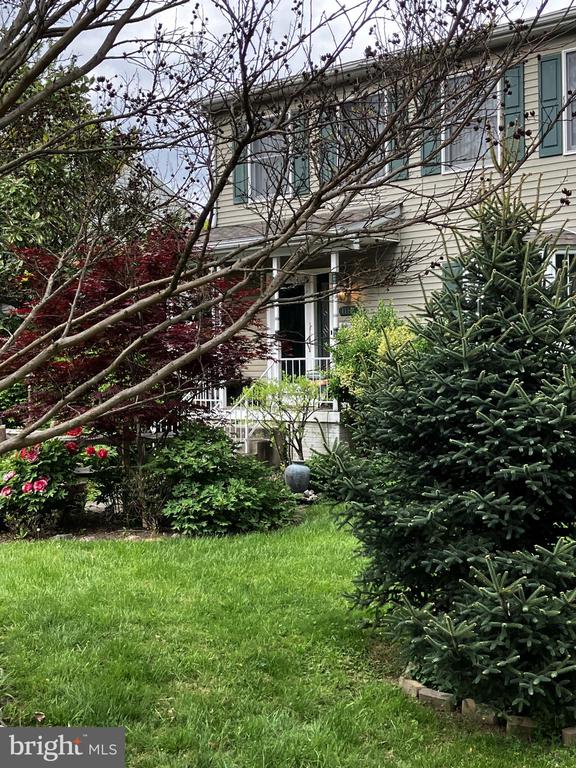 1111 CUMMINGS AVENUE