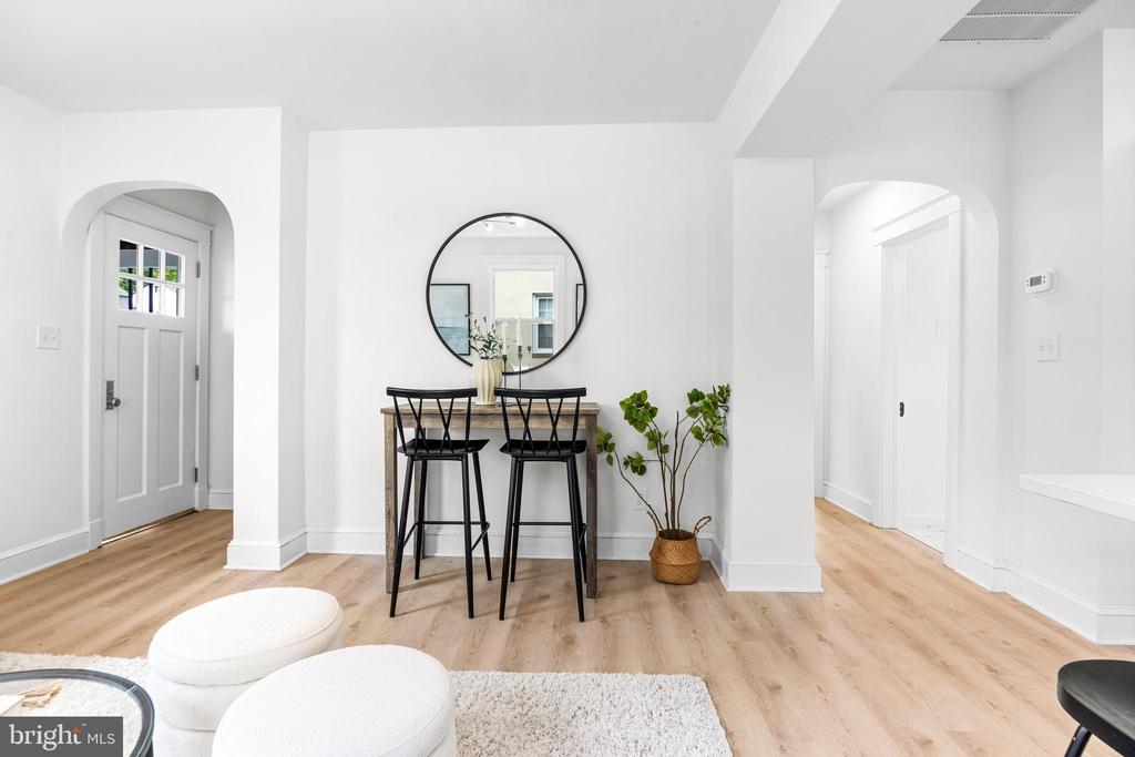 5559 ASHBOURNE ROAD