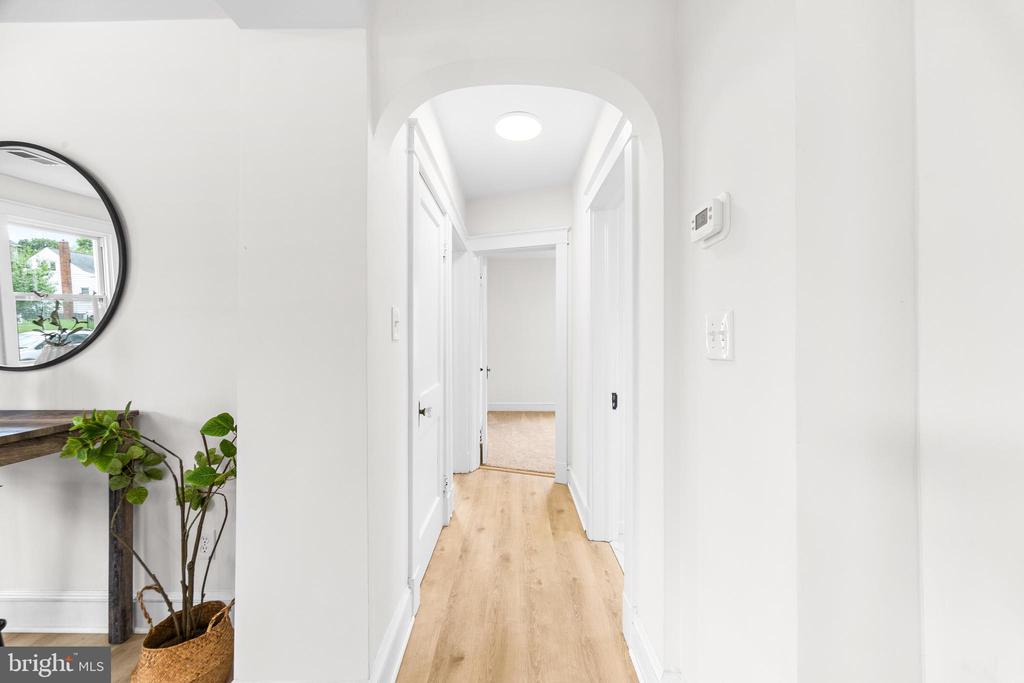 5559 ASHBOURNE ROAD