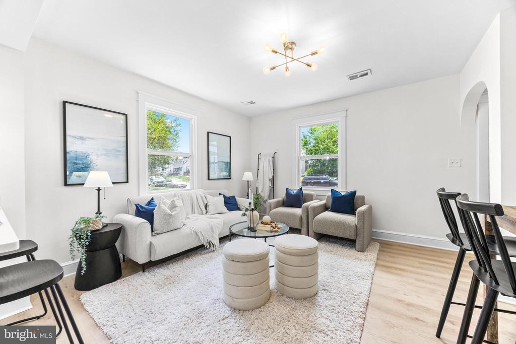 5559 ASHBOURNE ROAD