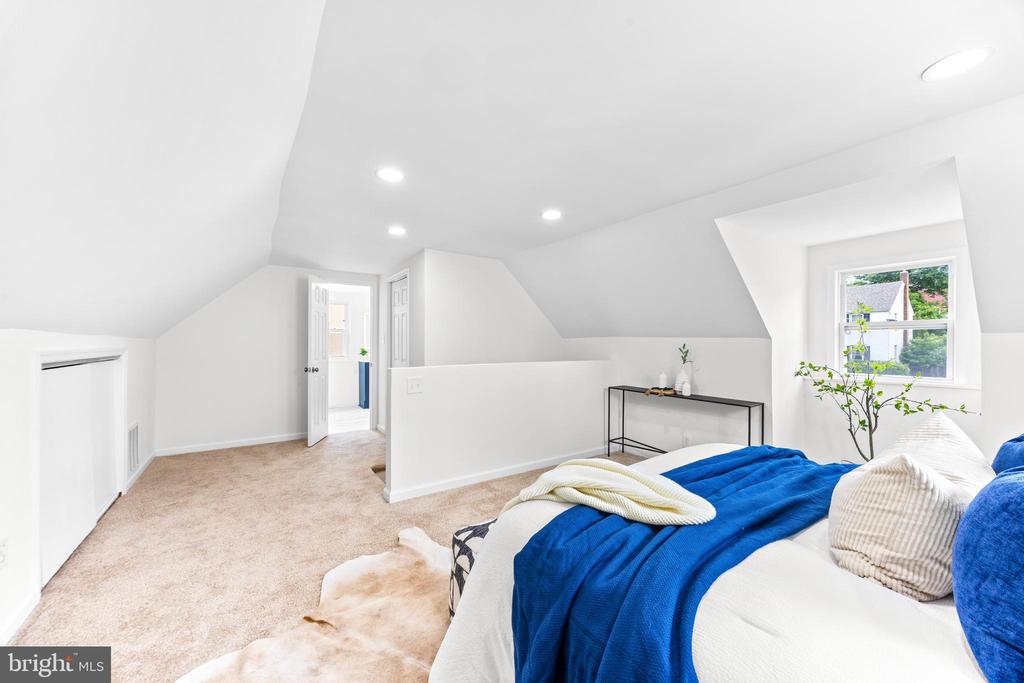 5559 ASHBOURNE ROAD
