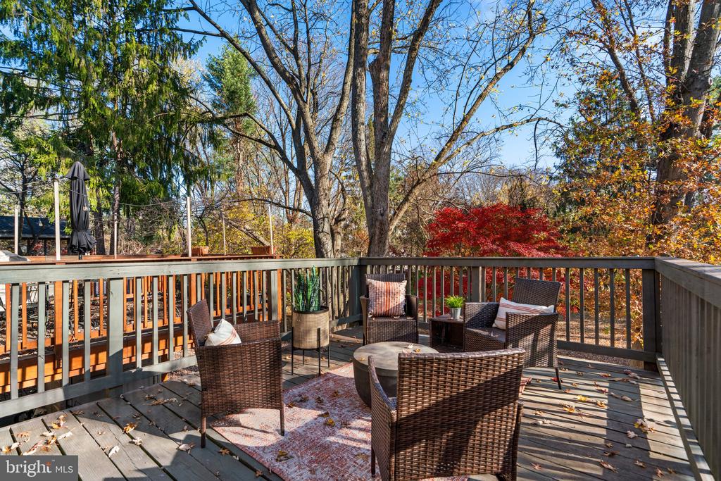 5469 HILDEBRAND COURT
