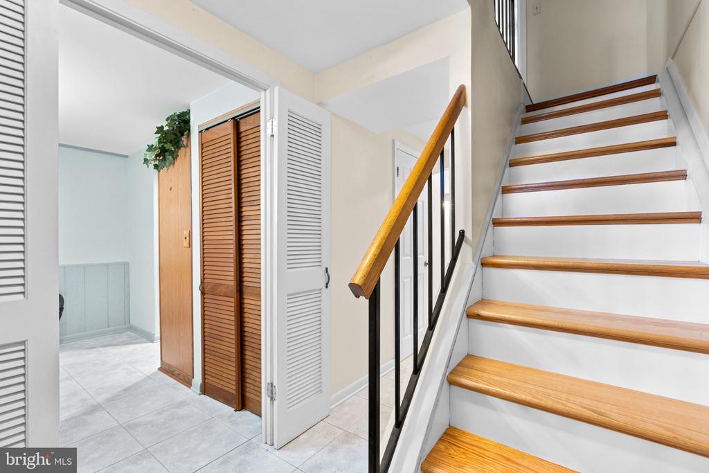 5469 HILDEBRAND COURT