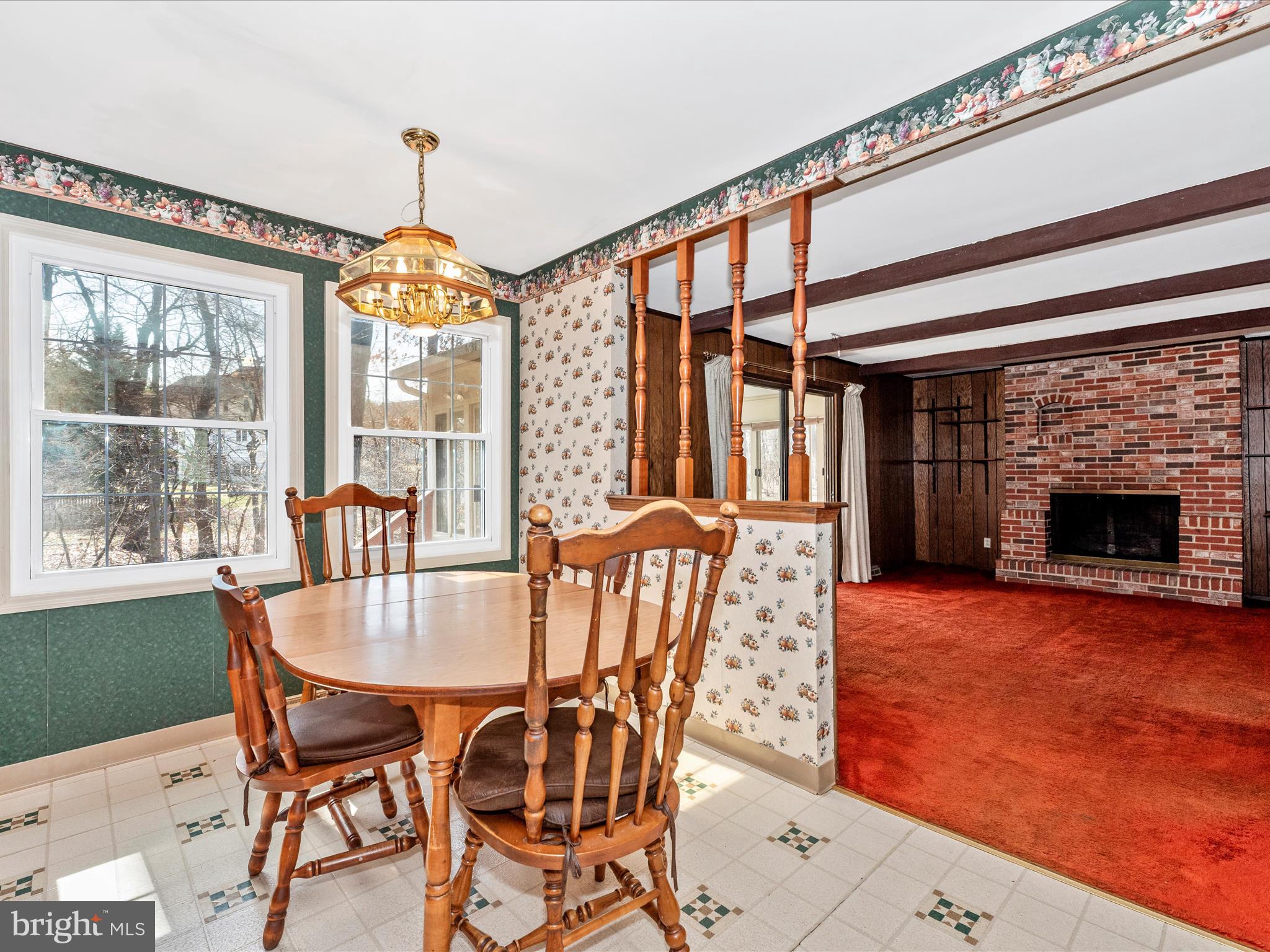 6160 CAMELBACK LANE