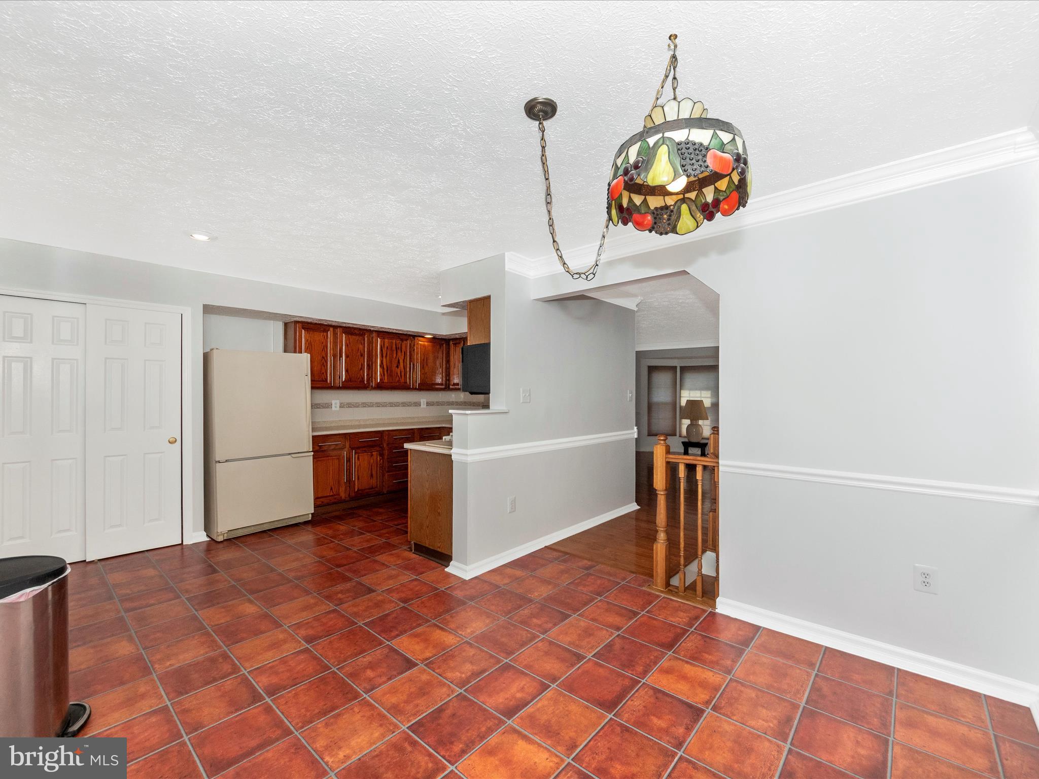 7904 BRIGHTMEADOW COURT
