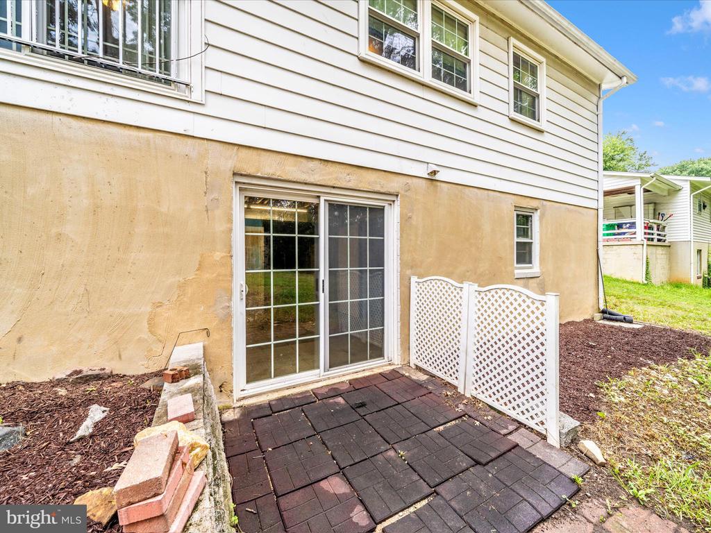 7019 FITZPATRICK DRIVE