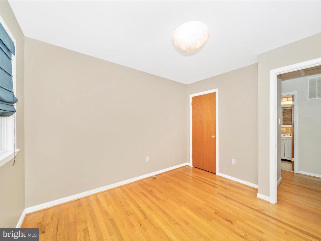 7019 FITZPATRICK DRIVE