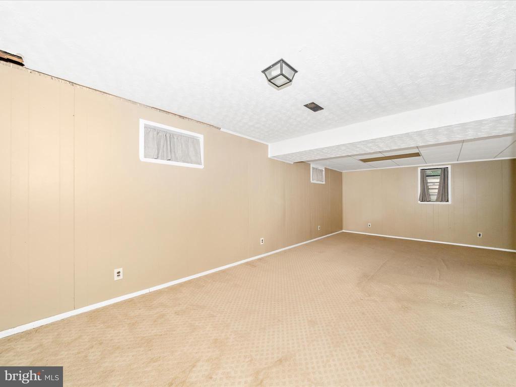 7019 FITZPATRICK DRIVE