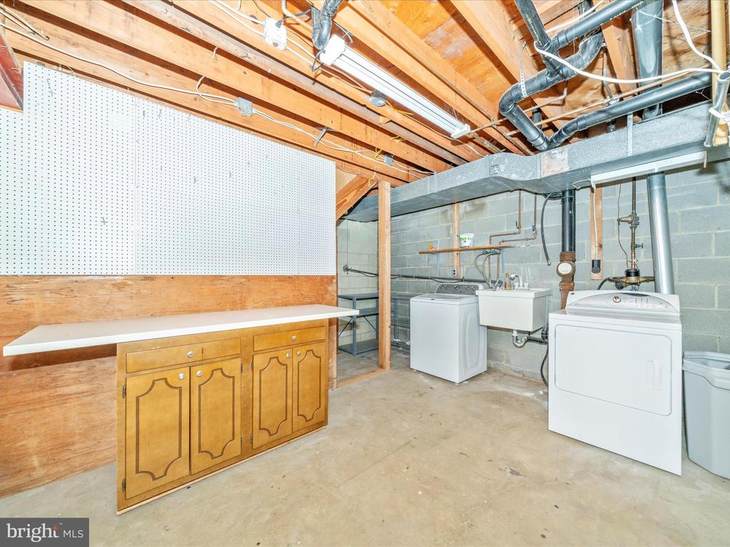 7019 FITZPATRICK DRIVE