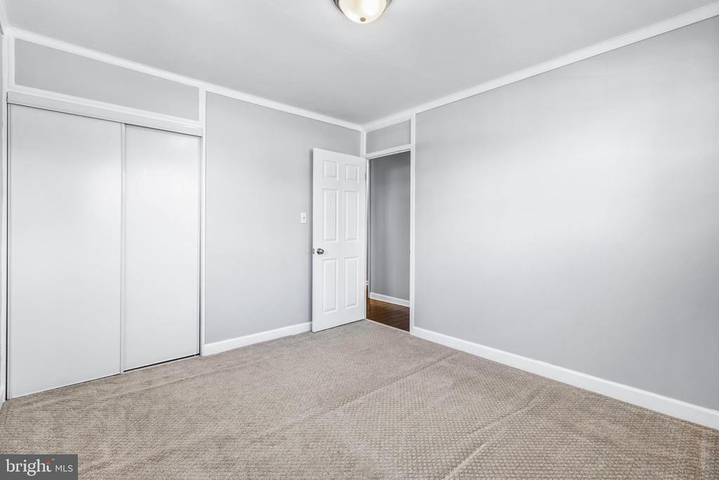 1000 8TH STREET