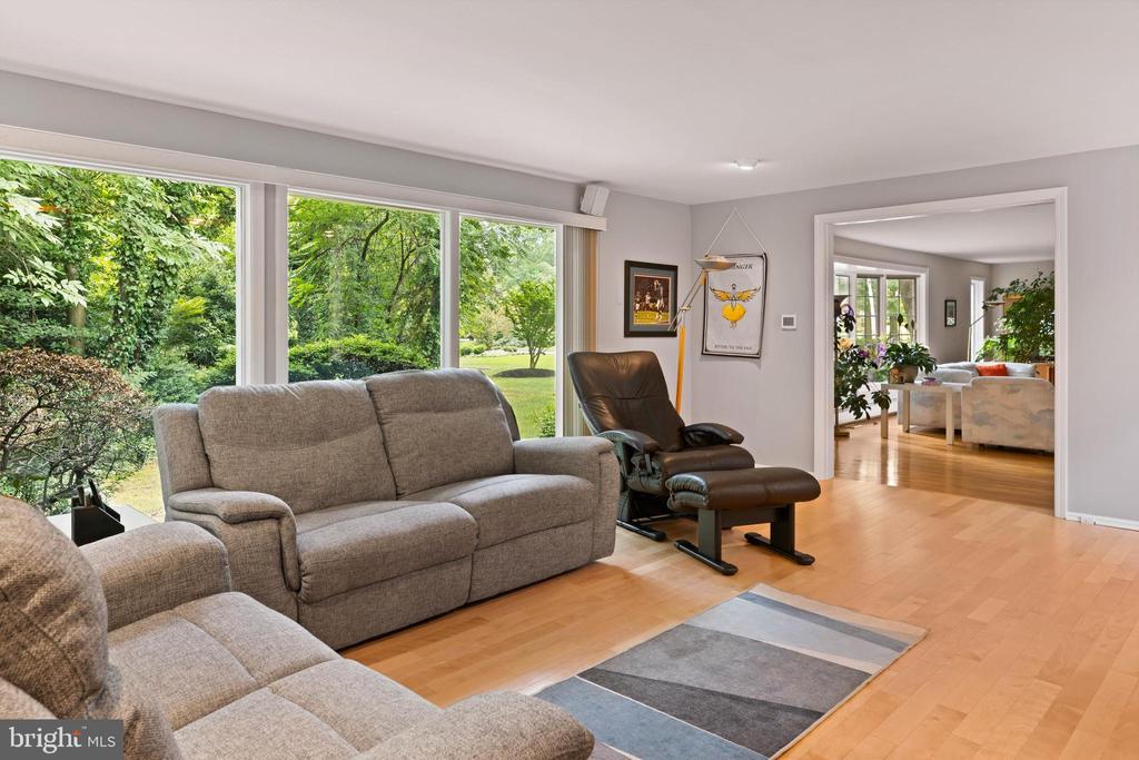711 Lippincott Ave