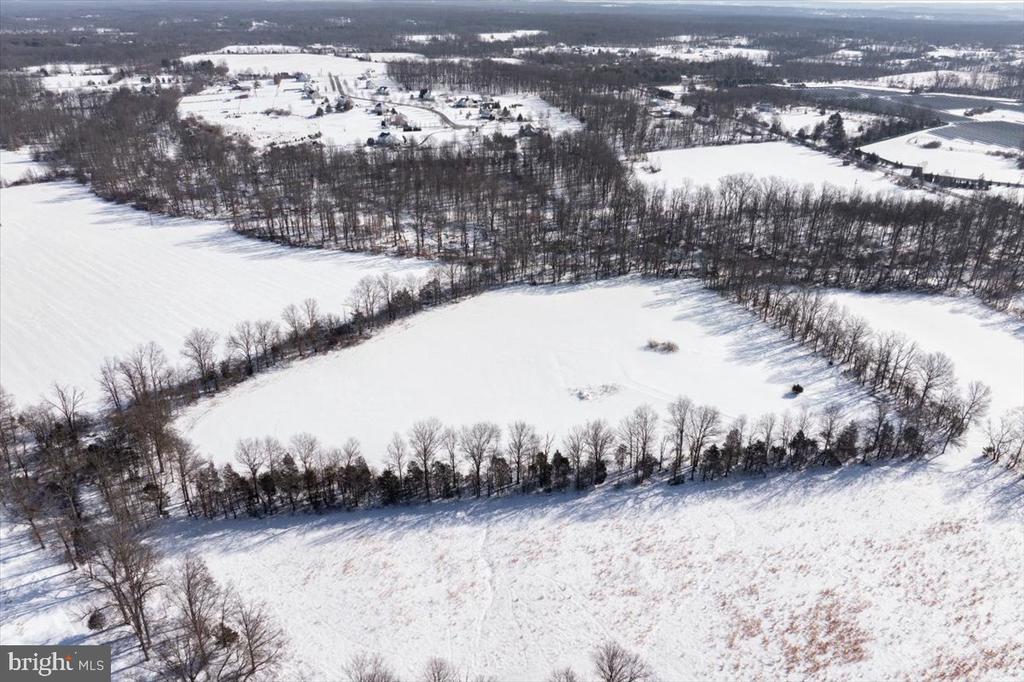 37 BARBERTOWN POINT BREEZE ROAD 3 LOT