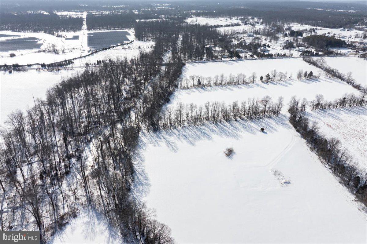 37 BARBERTOWN POINT BREEZE ROAD 3 LOT