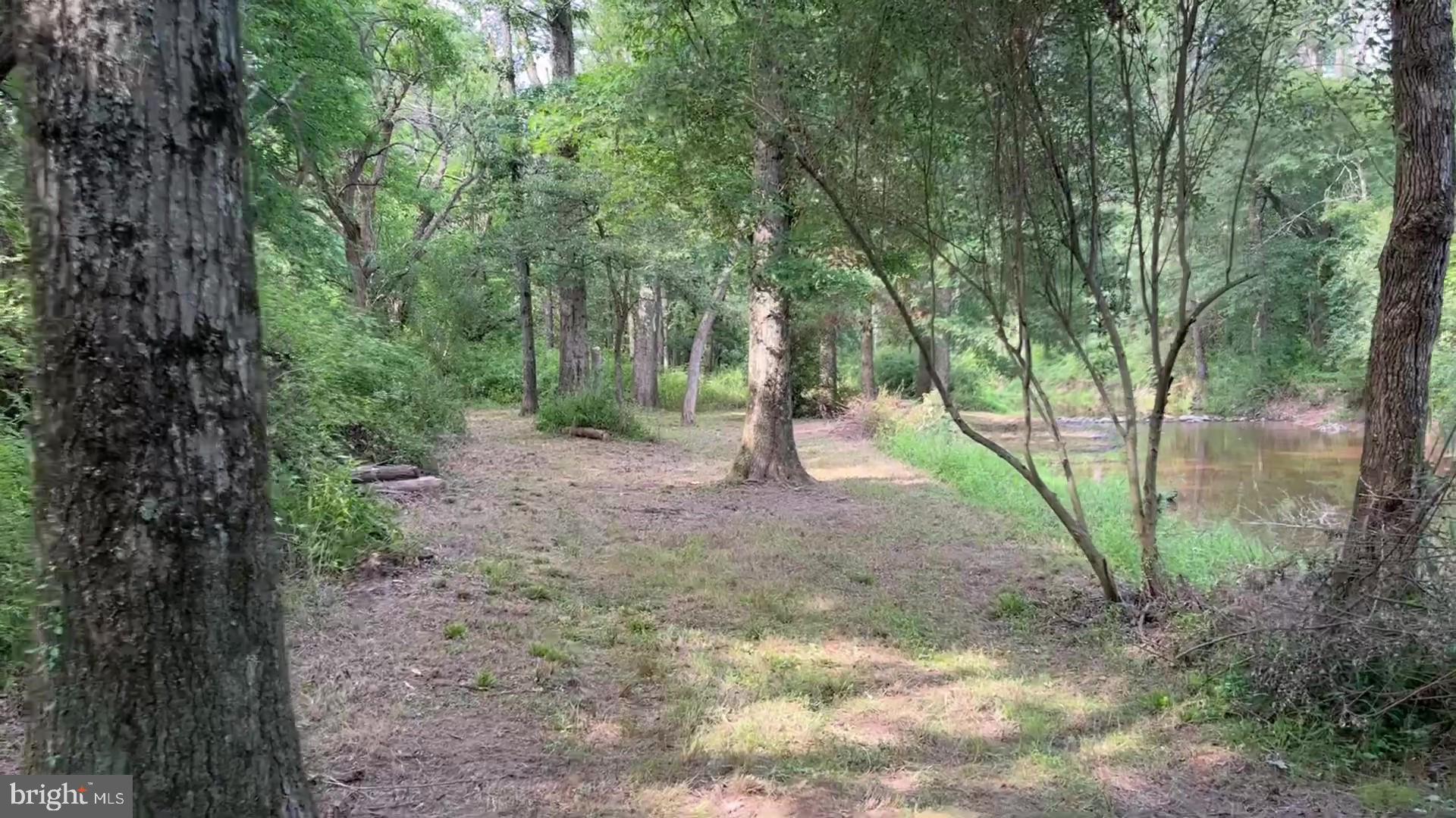 37 BARBERTOWN POINT BREEZE ROAD 3 LOT