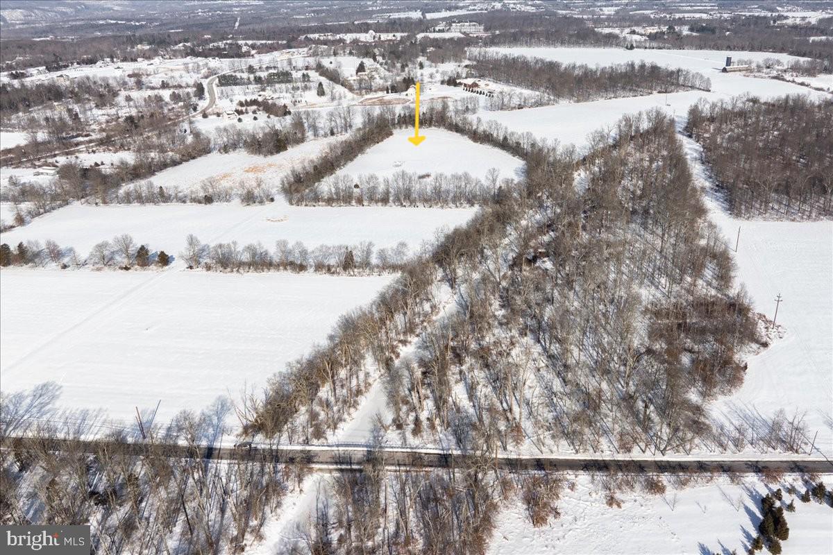 37 BARBERTOWN POINT BREEZE ROAD 3 LOT