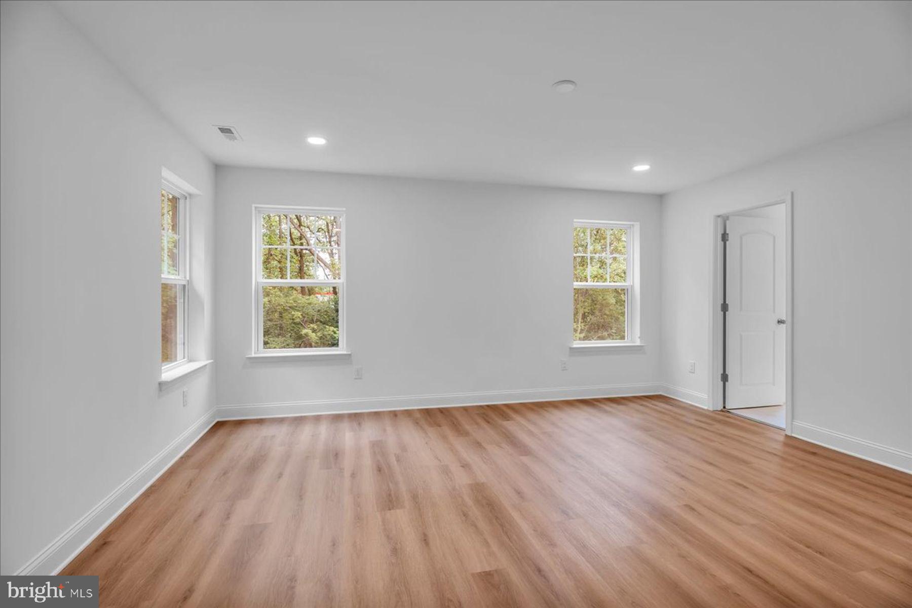 35 BARBERTOWN POINT BREEZE ROAD