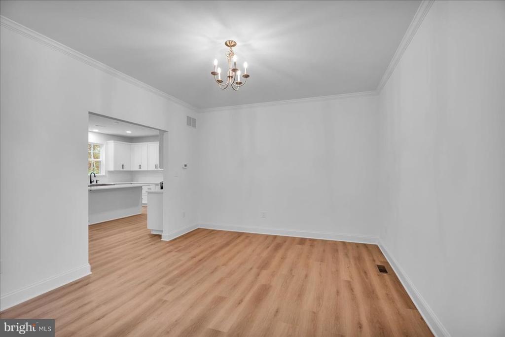 35 BARBERTOWN POINT BREEZE ROAD