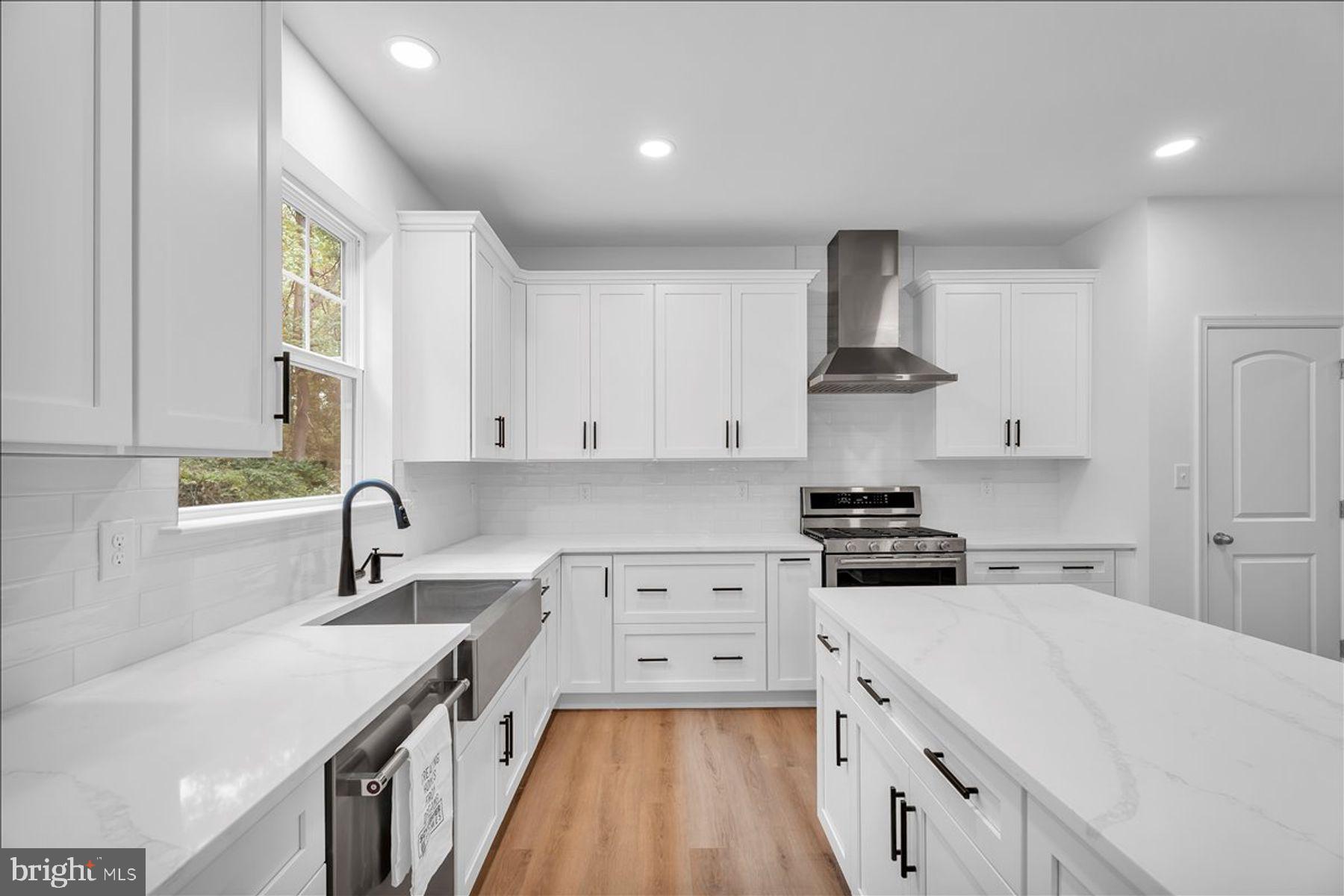 35 BARBERTOWN POINT BREEZE ROAD