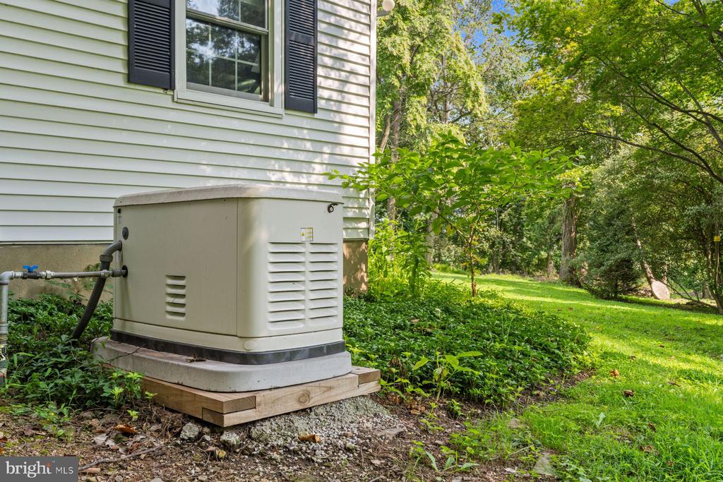 42 HARBOURTON WOODSVILLE