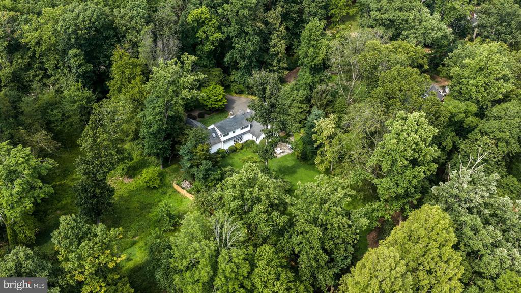42 HARBOURTON WOODSVILLE