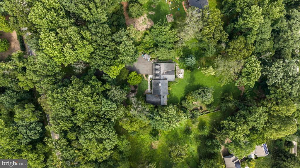 42 HARBOURTON WOODSVILLE