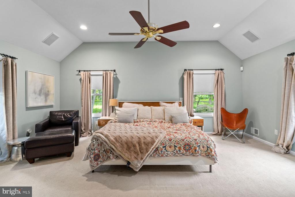 42 HARBOURTON WOODSVILLE