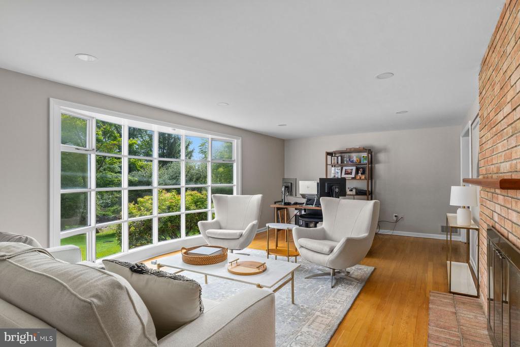 42 HARBOURTON WOODSVILLE