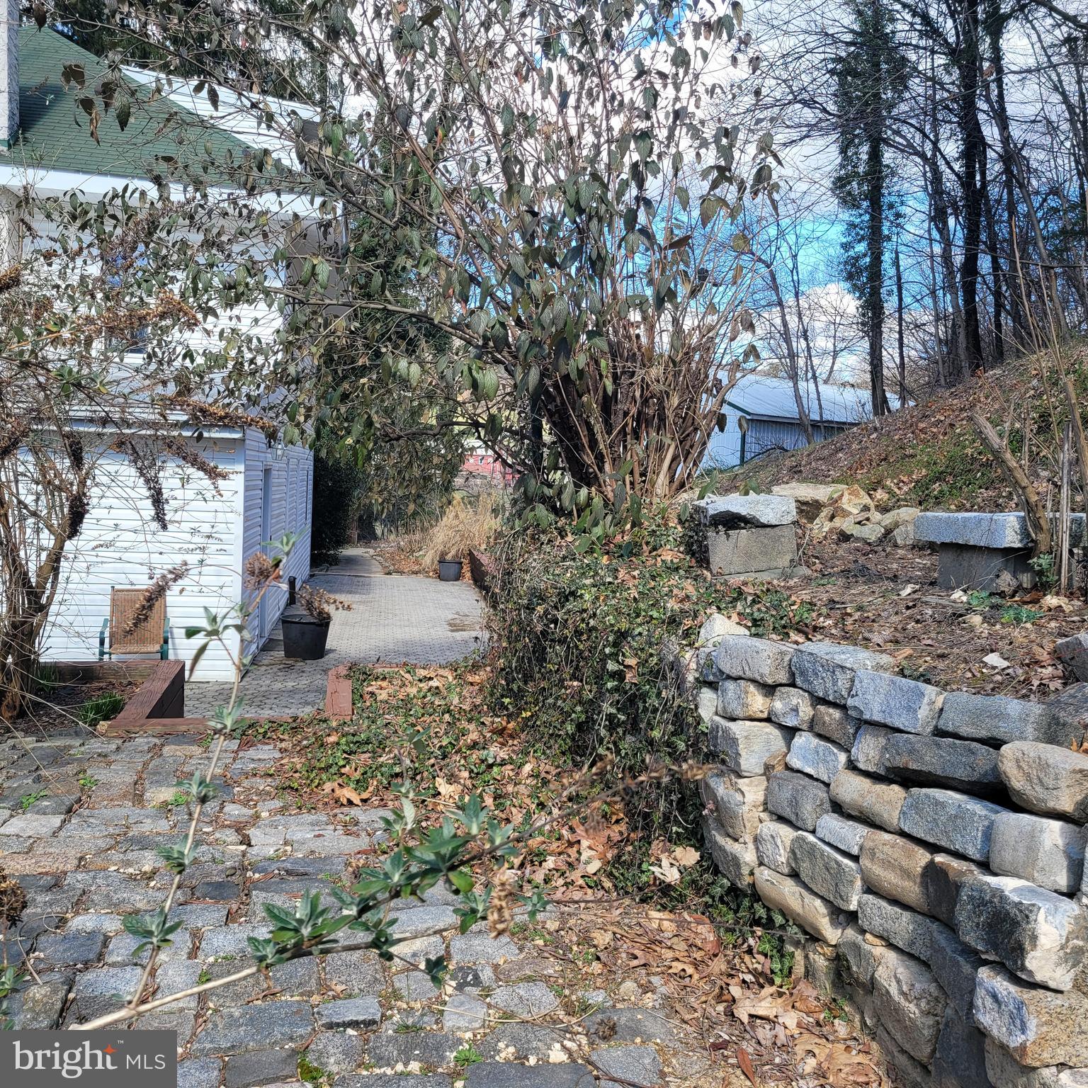 1020 N Ironstone Dr