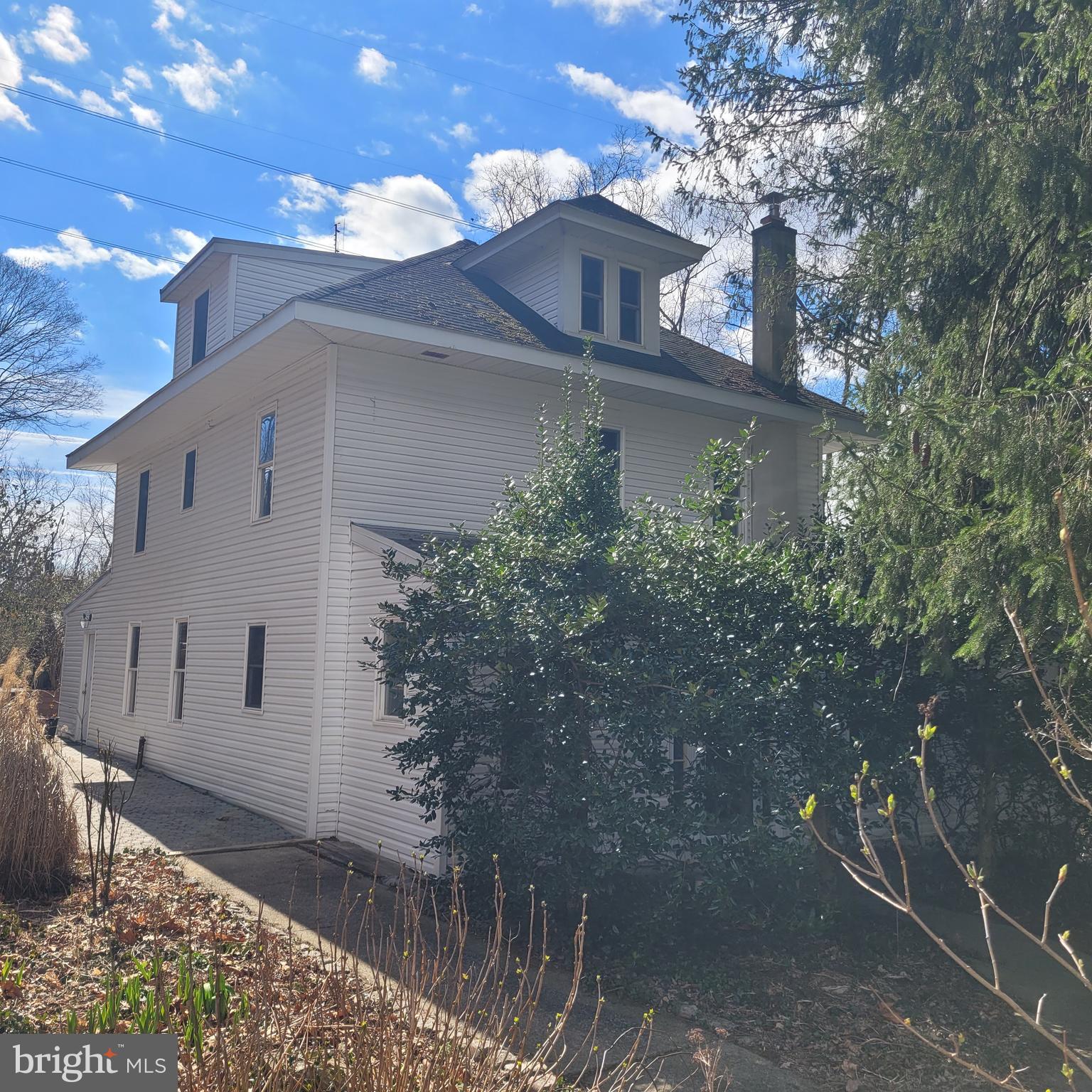 1020 N Ironstone Dr