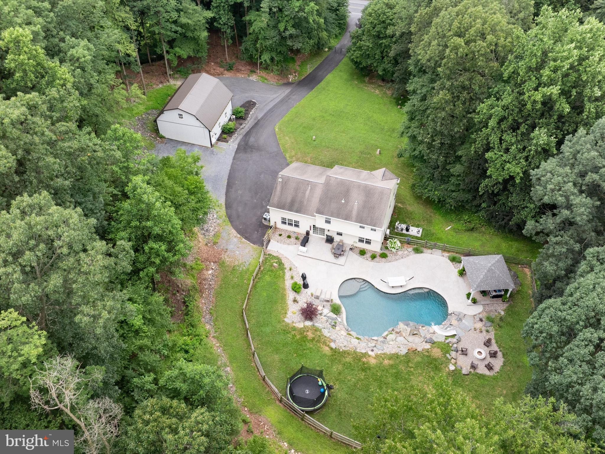 317 Blandon Rd