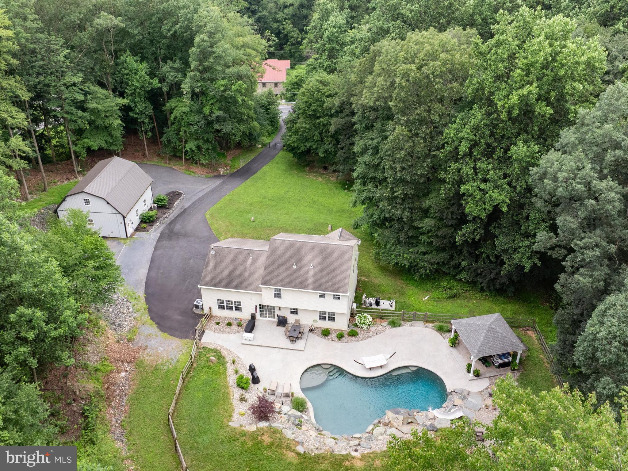 317 Blandon Rd