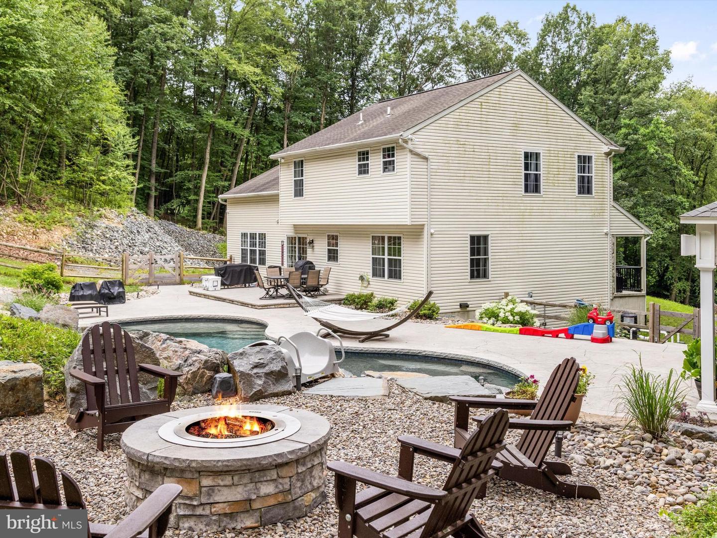 317 Blandon Rd