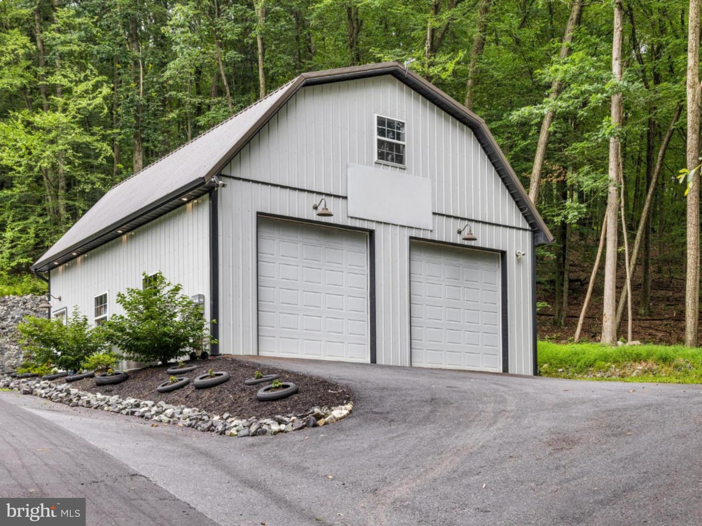 317 Blandon Rd