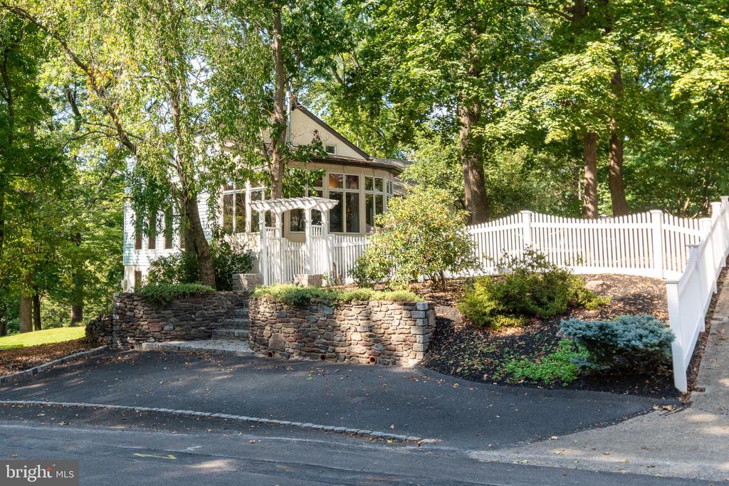 85 Kiltie Dr
